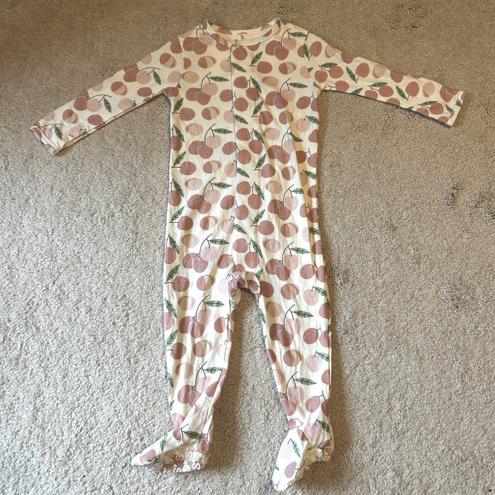 EUC Magnetic Me Simply Lychee Footie (9-12 months)